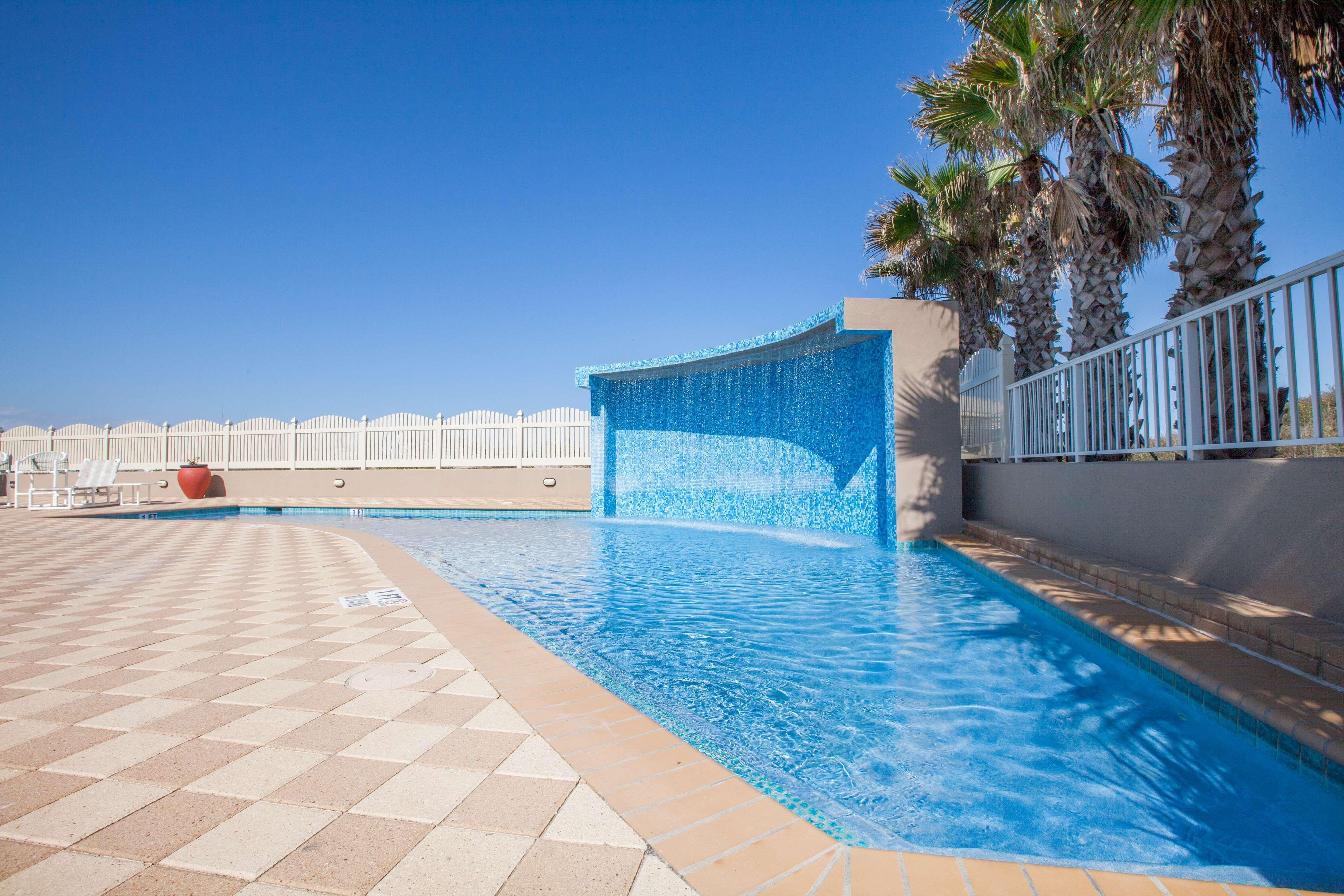 Hilton Garden Beachfront Hotel